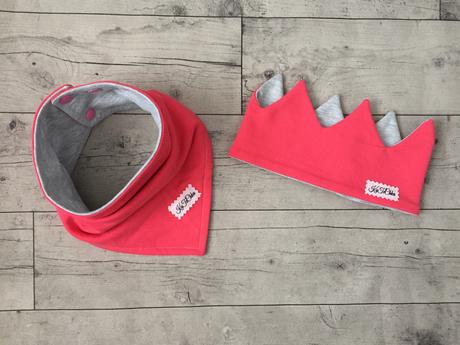 Krasna korunka s nakrcnikom, <50 - 158