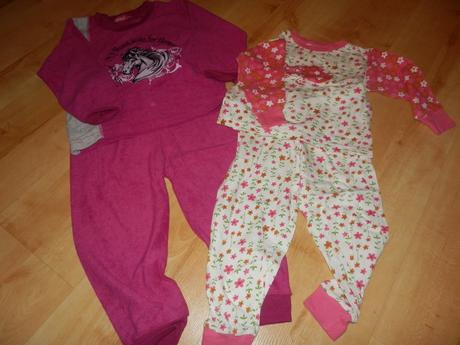 Pyžamko 1+1, okay,92