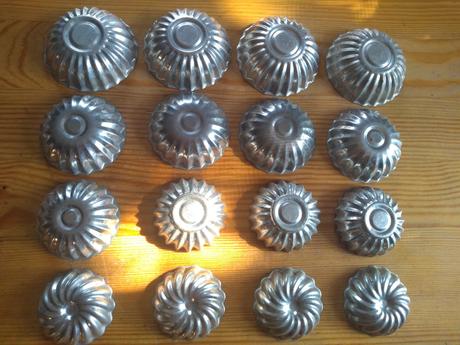 Retro formičky 16 ks - 10eur,