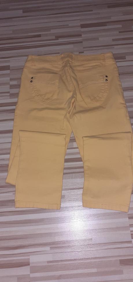 Žlté rifle, glo-story,s