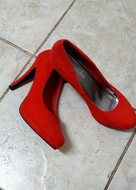 Červene lodicky 37, jennifer&jennifer,37