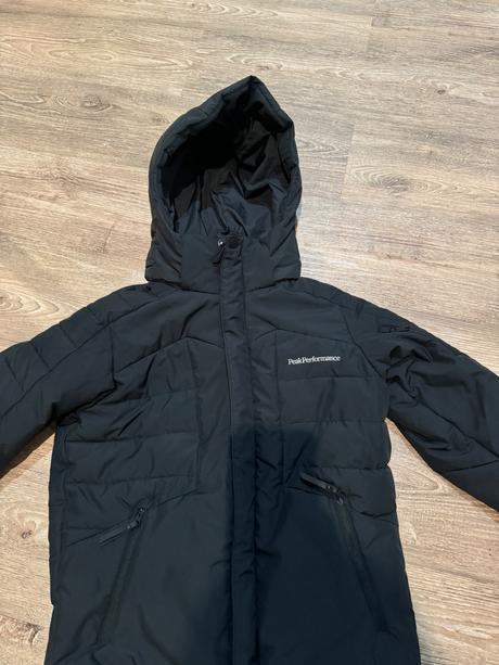 Lyžiarska bunda peak performance, 140
