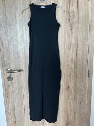 Krásne vrúbkované maxi šaty značky green apple, l