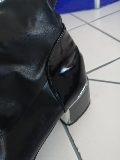 Zaujímavé prechodné cizmy, 37