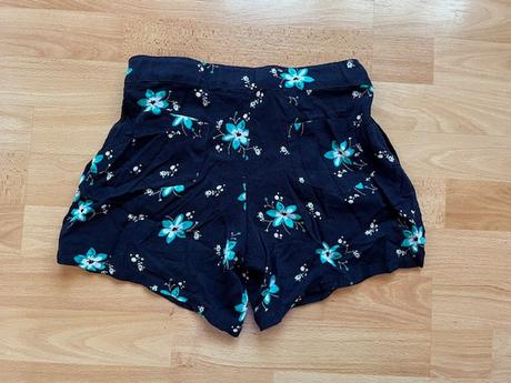 Šortky - veľ. 140, 140