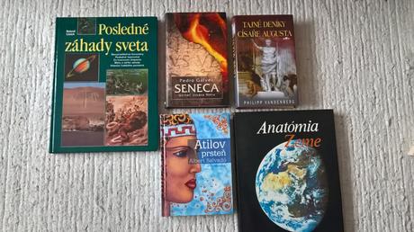 Historicke knihy+naucné, 