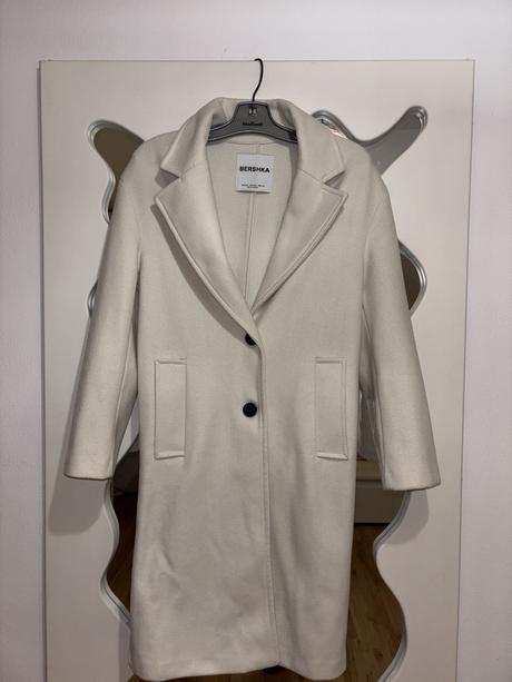Kabát bershka xs/s/m, bershka,s