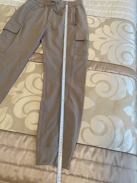 Nohavice s poštovným, abercrombie&fitch,134
