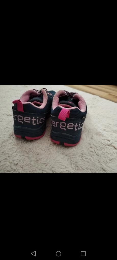 Dievčenské trailove bežecké topánky, 36