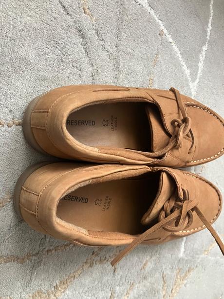Topanky, reserved,39