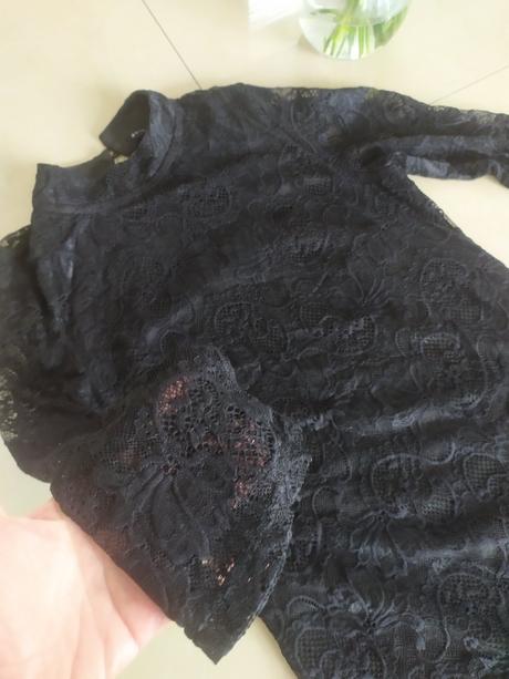 Čierne čipkované šaty, gate,38