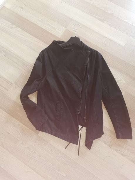 Krátka bunda z brúsenéj kože, takko,42