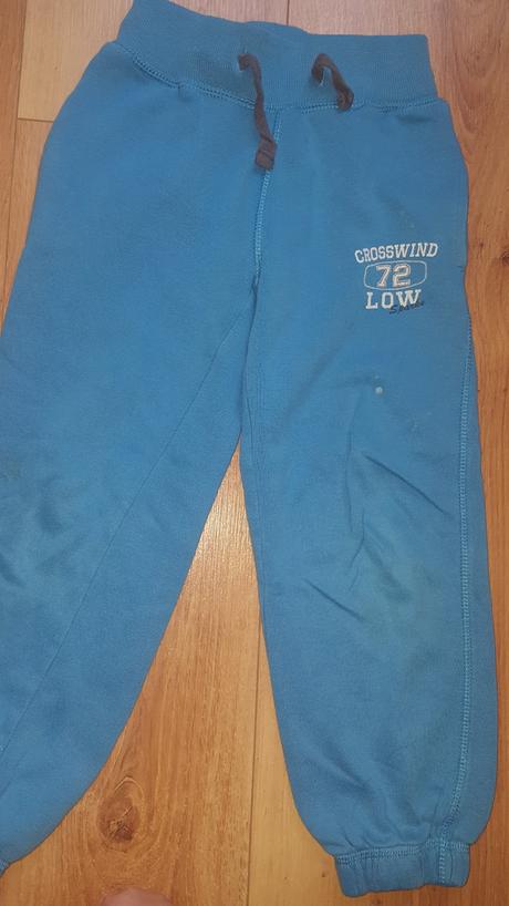 Modré teplaky, dopodopo,116