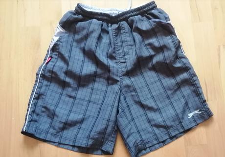 Kvalitne znackove krátke nohavice,pc 30e, slazenger,152