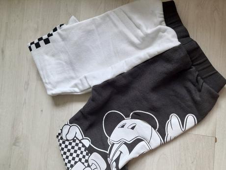 Tepláky č.110, disney,110