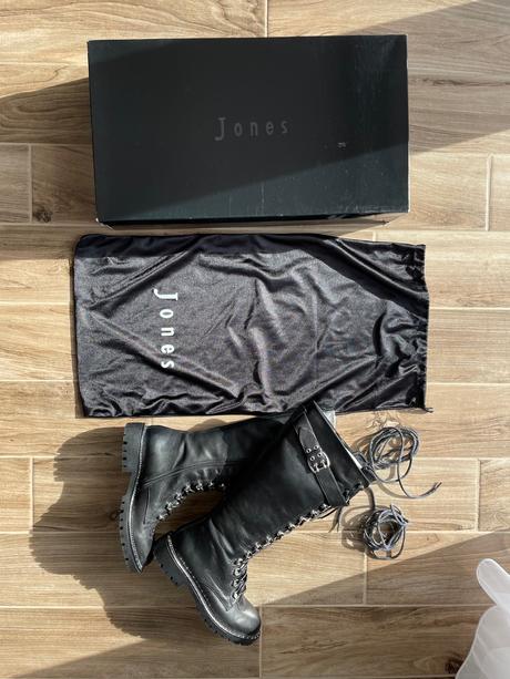 Dámske čižmy - vhodné na širšie lýtko, 39