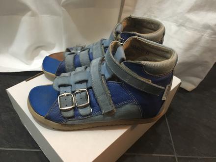 Ortopedicke celokozene sandalky 29,5 na donosenie, 29