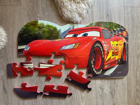 Penové puzzle - disney autá,