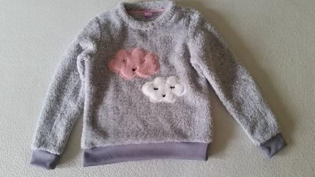 Domáca dievčenska súprava, 110