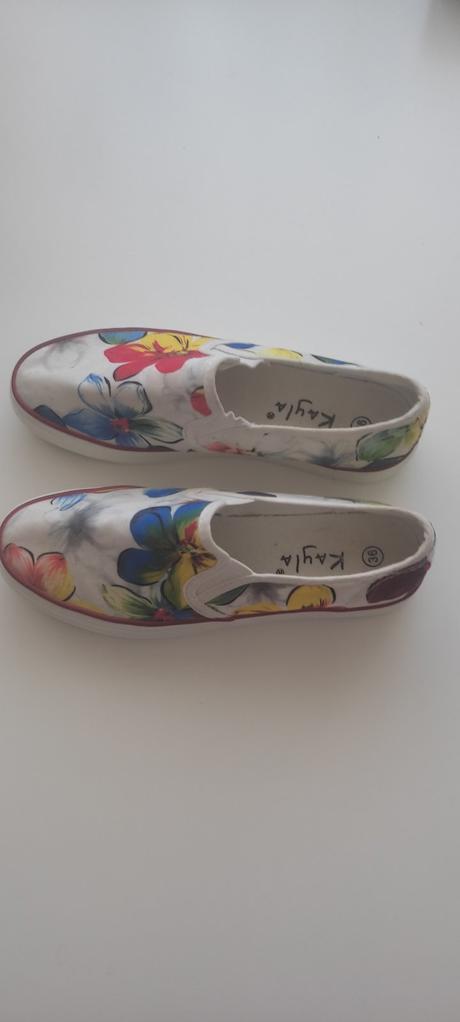 Dievčenské tenisky, 36