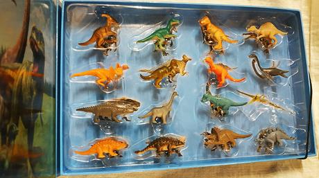 Zberateľský box - dino svet, 