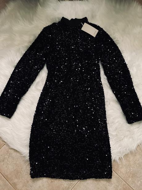 Flitrove šaty, reserved,m