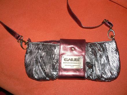 Gaudi kabelka, gaudi