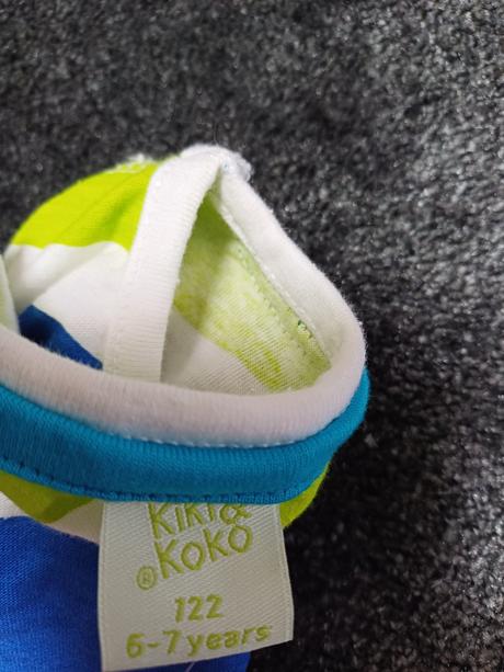 Letne tielko v.122, 122