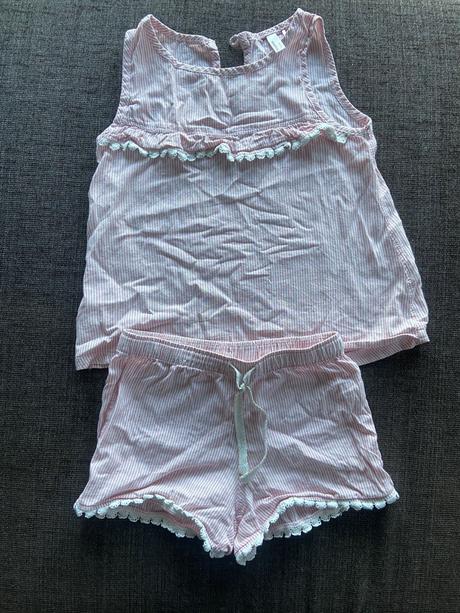 Pyžamko, reserved,110