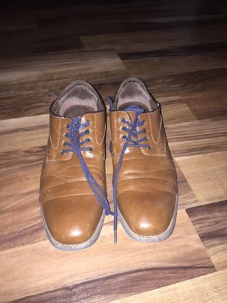 Kožené topánky, baťa,43