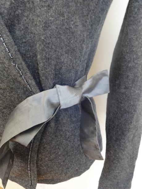 Sivý svetrík vlna a hodváb, s