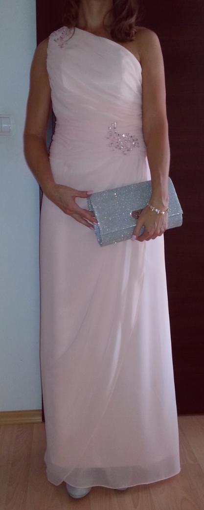 Spolocenske saty, 36