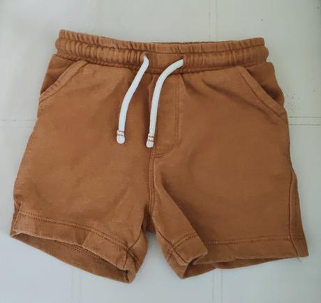 Šortky, matalan,86
