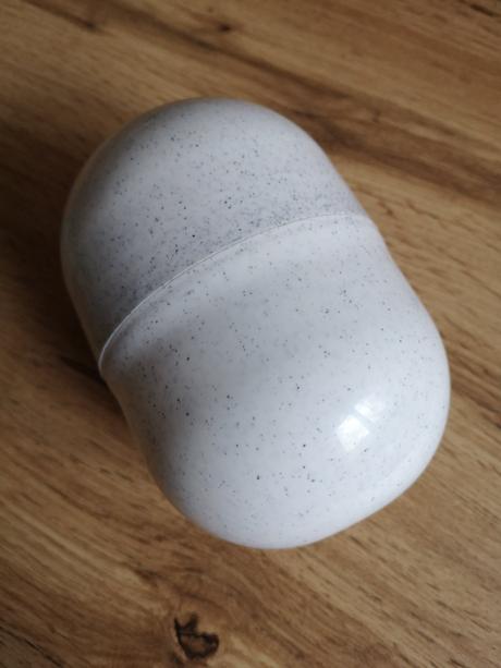 Dinosaurus jurassic world so svietiacimi klami, 