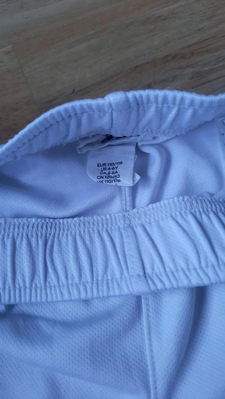 Športové kraťasy, h&m,110