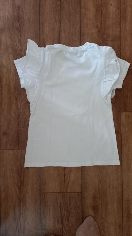 Nenosené tričko labubu vel.140, 140