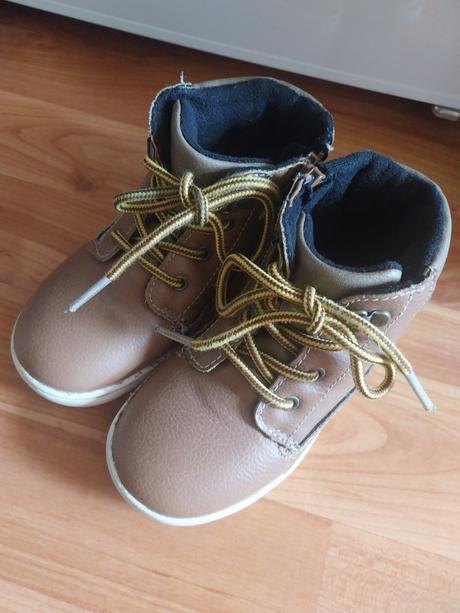 Prechodné topanky, lupilu,25