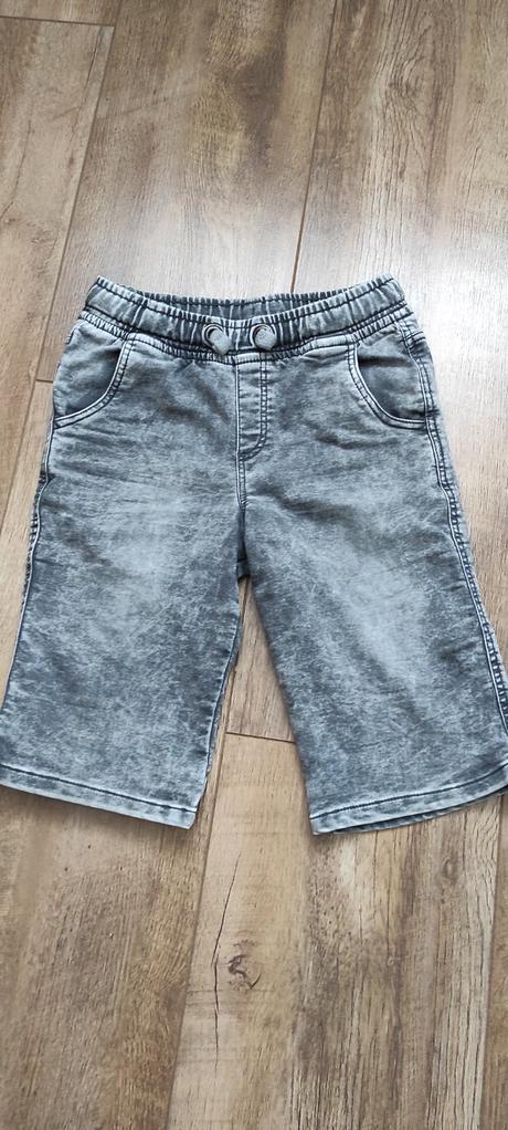 Elastické kraťasy, f&f,146