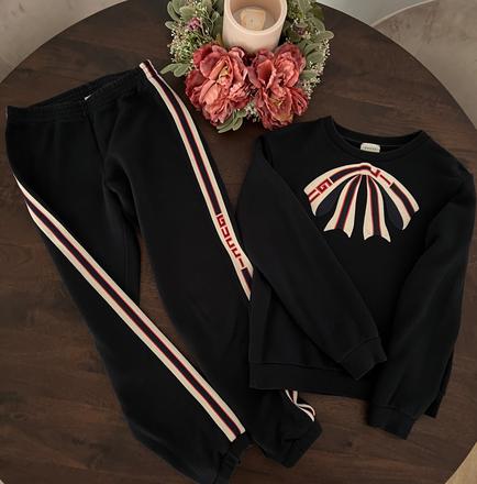 Gucci  suprava stala 2400 eur, xs