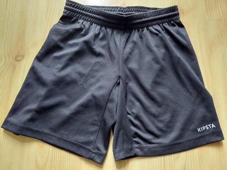 Šortky, kipsta,134