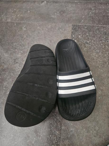 Adidas šľapky, adidas,32