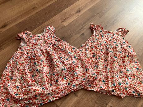 Šaty 122 vertbaudet, 122