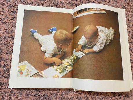 Krásna stará retro kniha péče o dítě švejcar josef, 