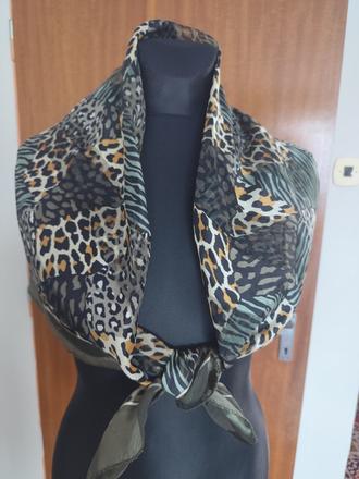 Šatka 1m x 1m, 