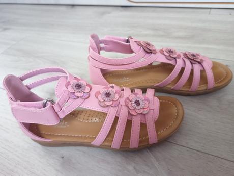 Sandále veľ. 31, cupcake,31