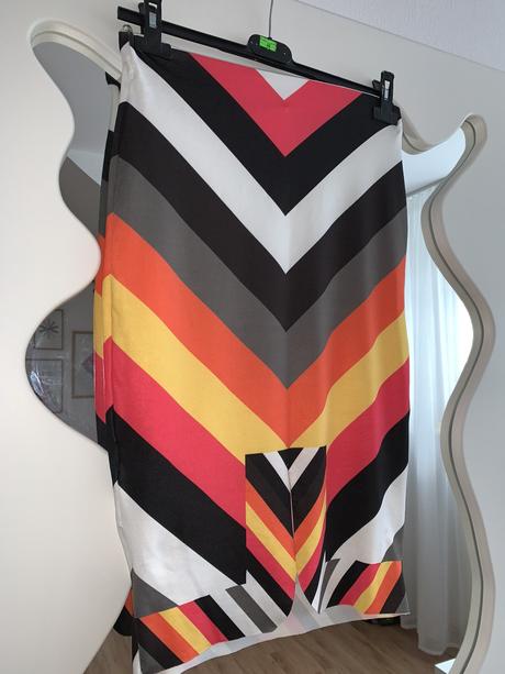 Letná ceruzkova sukňa, bebe,34 - xs