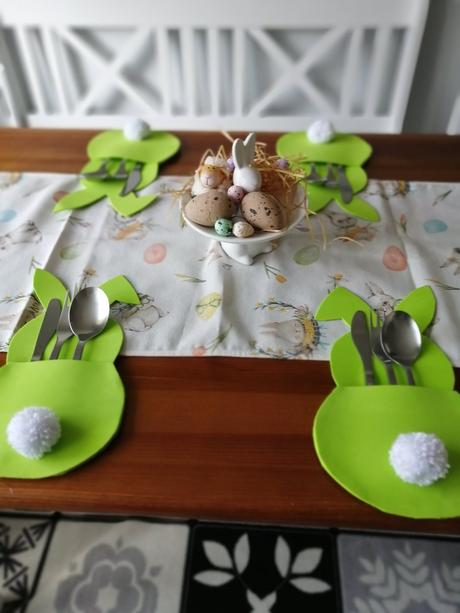 Veľkonočná stola na stola, 