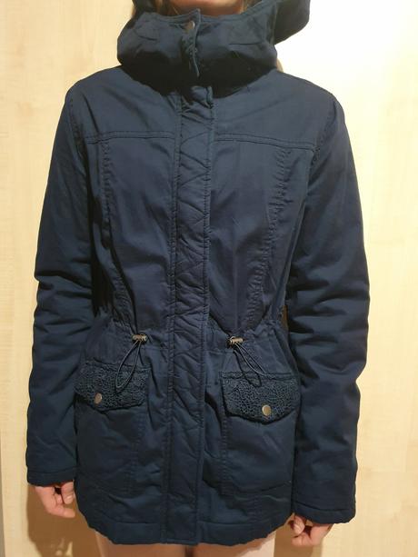 Tmavomodrá  parka, takko,36