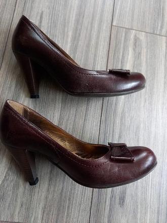 Kožené lodičky, 36