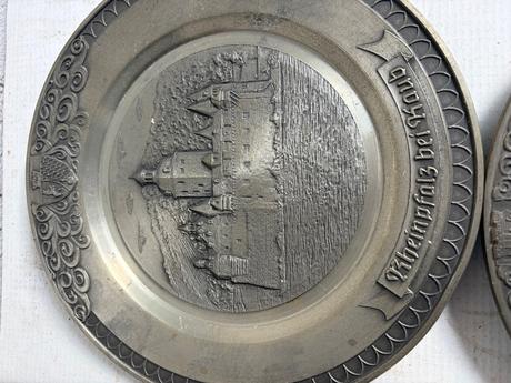 4 cinove taniere 3d s motivom hrad hrady znacene c,